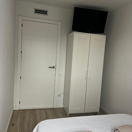 Confortable Habitacion Doble - 2 Sant Adria de Besos Exterior photo
